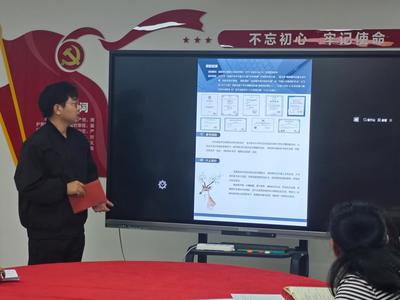“简明卓识 历练人生”——软件工程系大学生简历设计大赛圆满落幕